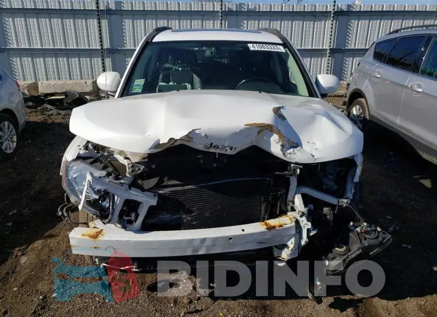 1C4NJDEB7GD724646 Photo# 5
