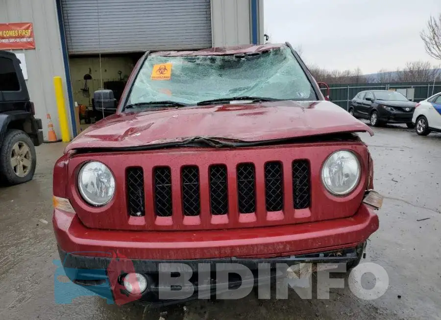 1C4NJPFB3HD183564 Photo# 5