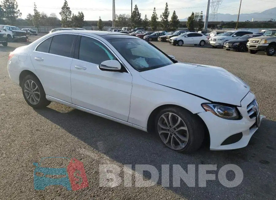 55SWF4JB2HU233258 Photo# 4