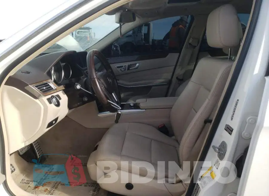 WDDHF8JB7FB139089 Photo# 7