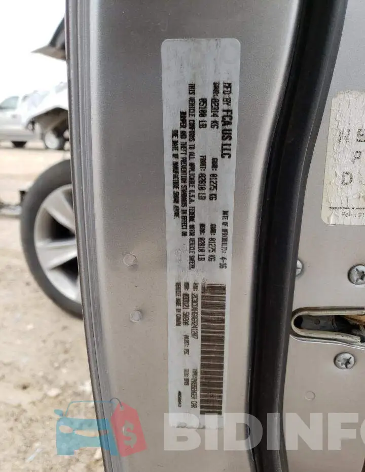 2C3CDXHG0GH241207 Photo# 12