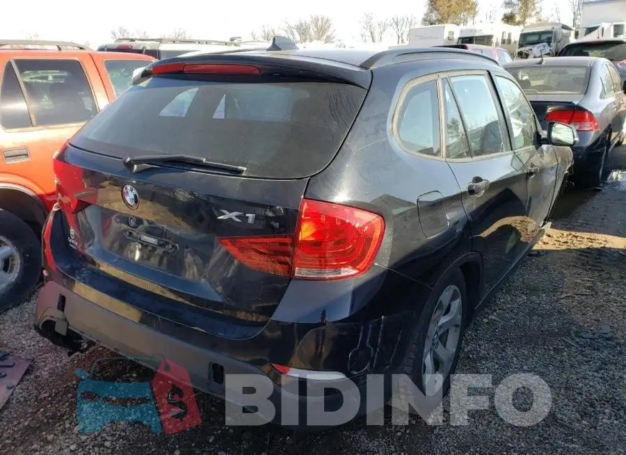 WBAVM1C56EVW49977 Photo# 4