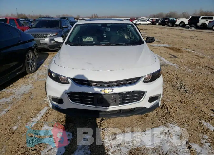 1G1ZD5ST9JF132391 Photo# 5