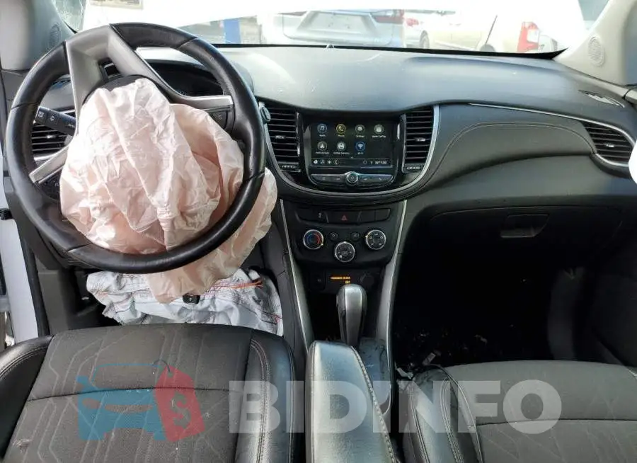 3GNCJLSB2KL278017 Photo# 8