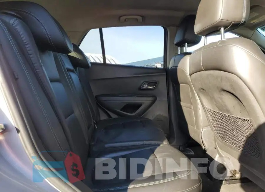 3GNCJNSB3FL174430 Photo# 11