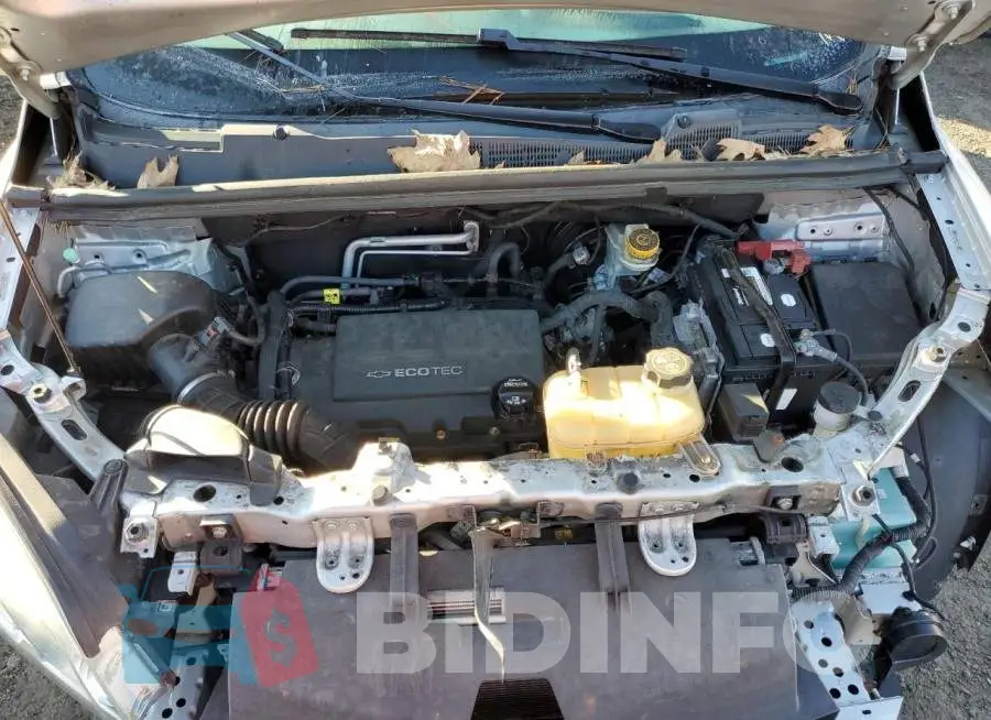 3GNCJNSB3FL174430 Photo# 12