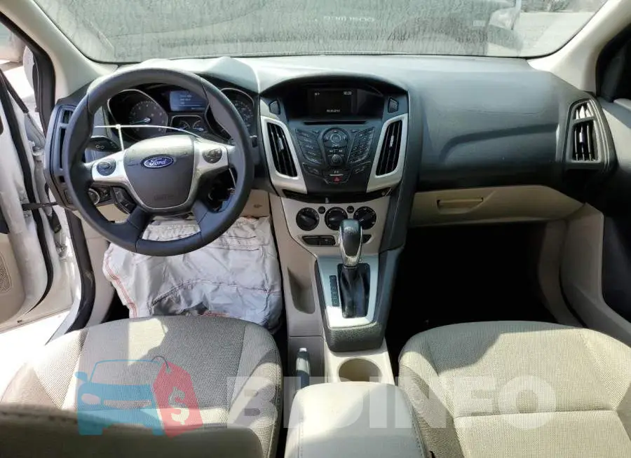 1FADP3F24EL368247 Photo# 8