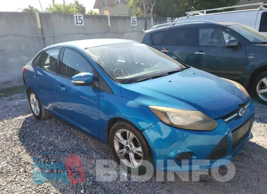 1FADP3F2XEL191266 Photo# 4