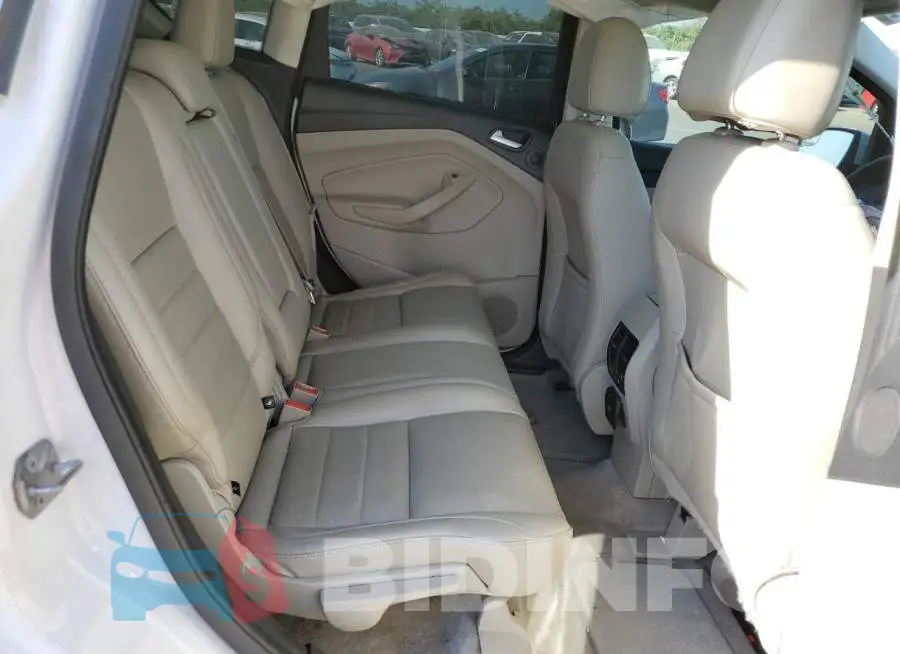 1FADP5CU0GL103846 Photo# 6
