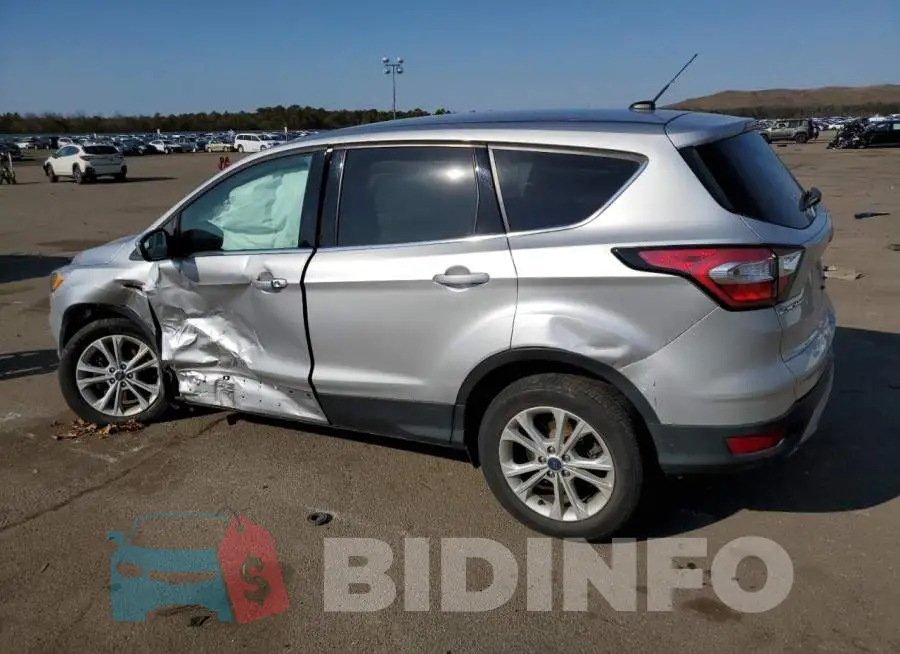 1FMCU9GD7HUD32905 Photo# 2