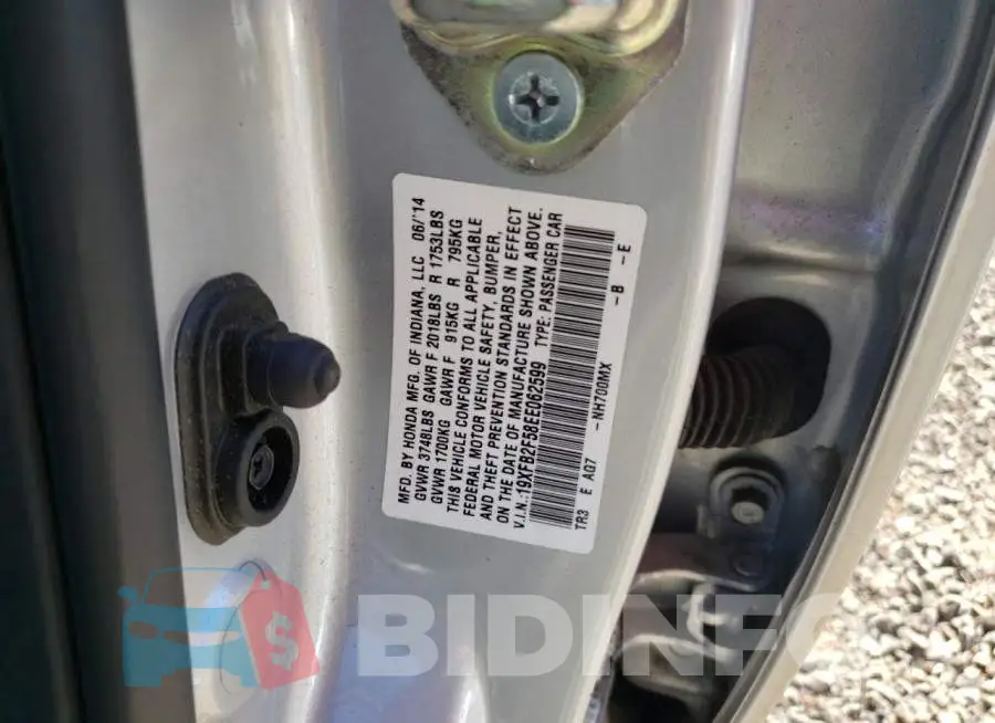 19XFB2F58EE062599 Photo# 13