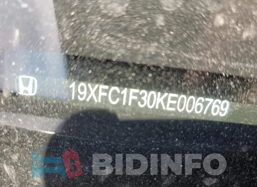 19XFC1F30KE006769 Photo# 10