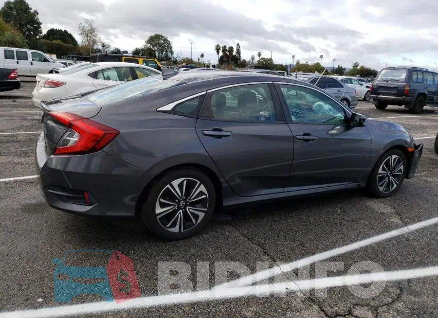 19XFC1F77HE210402 Photo# 3