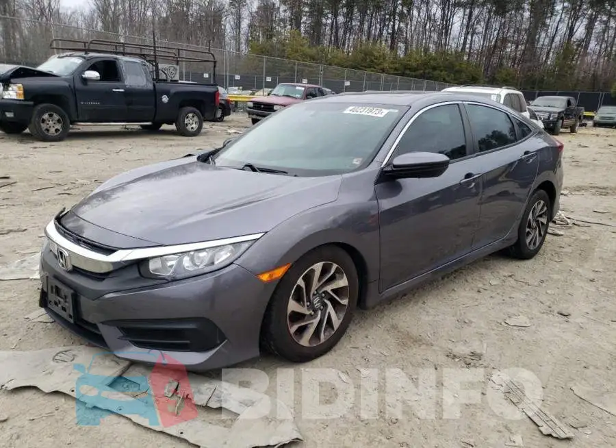 19XFC2F74HE232427 Photo# 1