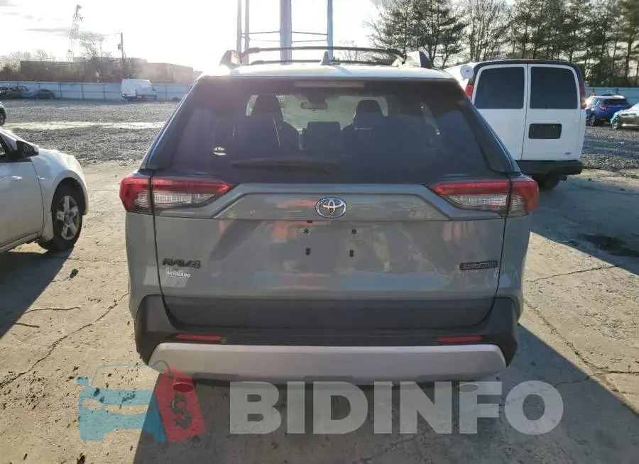 2T3J1RFV5KW007887 Photo# 6