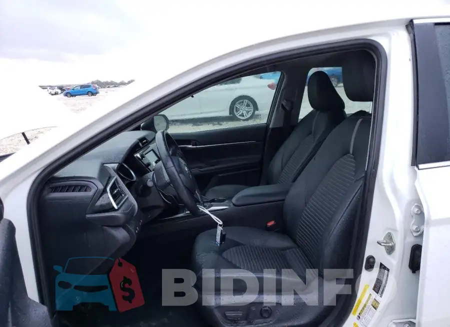 4T1B11HK9JU667771 Photo# 7