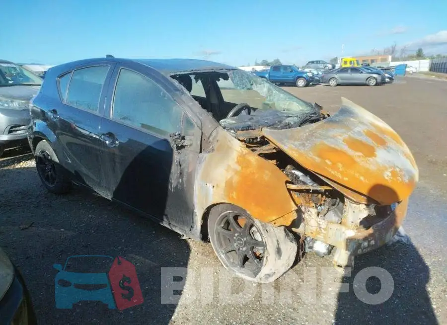 JTDKDTB30F1100737 Photo# 4