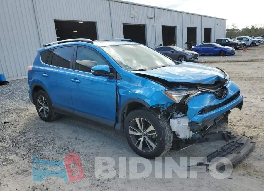 JTMWFREV5HD099338 Photo# 4
