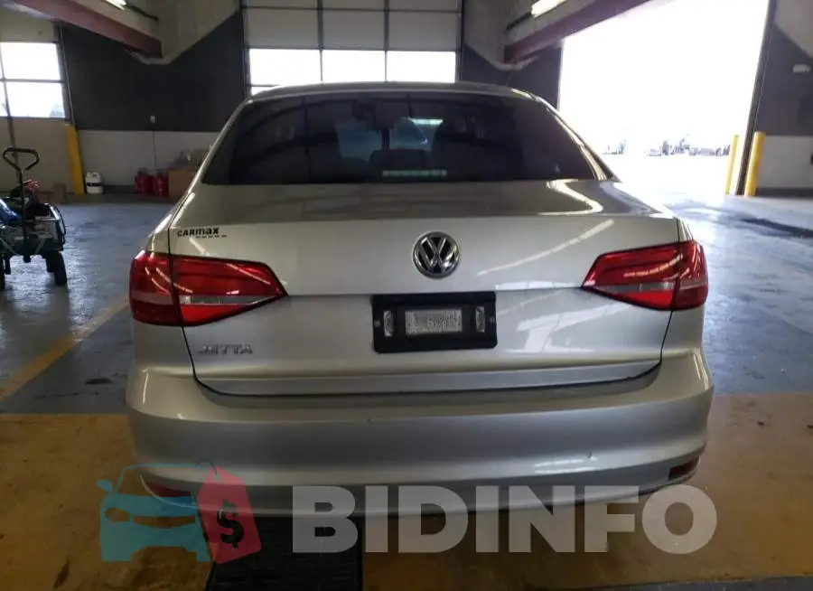 3VW2K7AJ3FM263637 Photo# 6