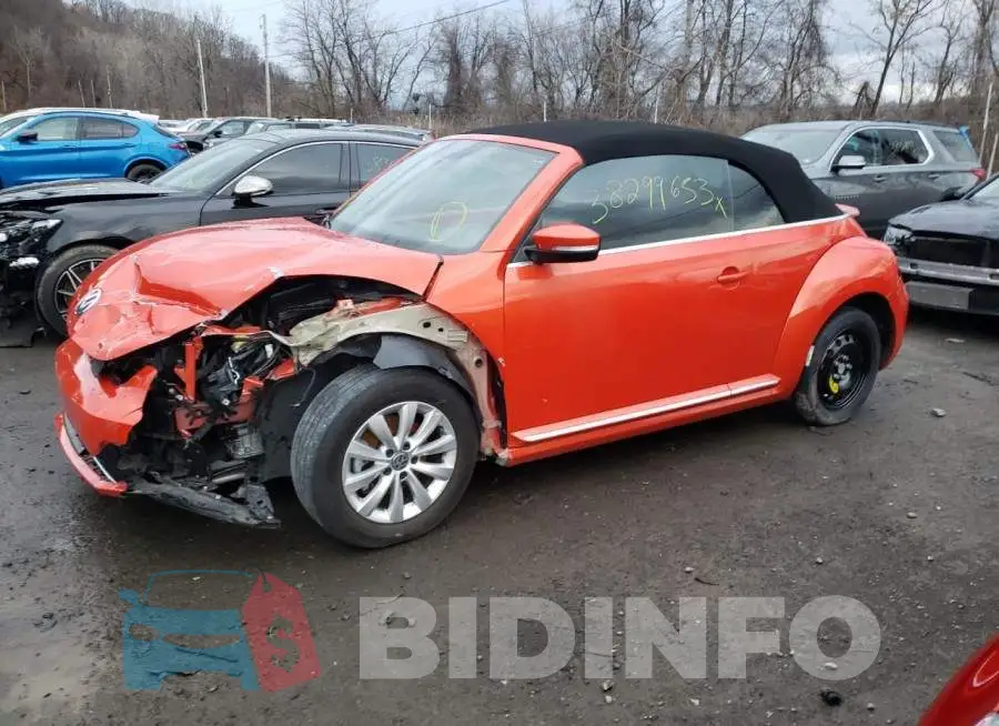 3VW5DAAT4KM507604 Photo# 1