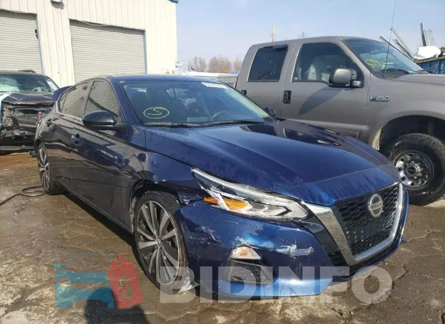 1N4BL4CV4LN316268 Photo# 4