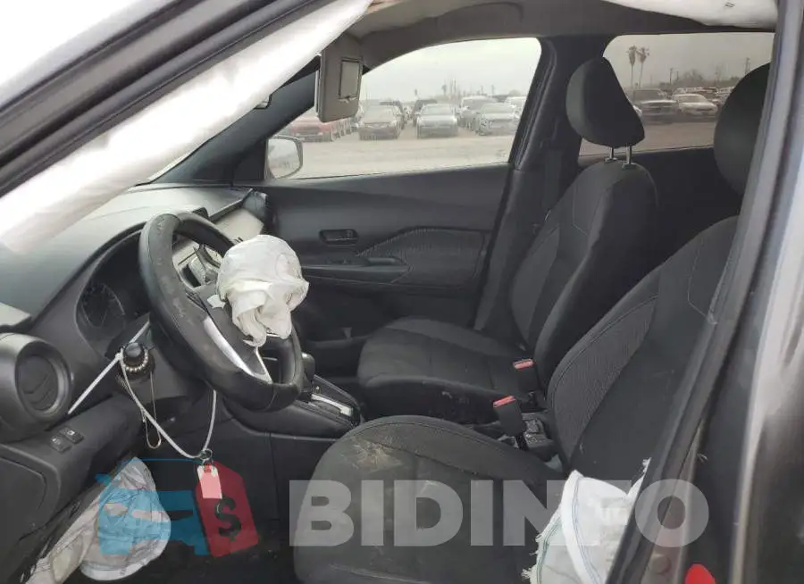 3N1CP5CU4JL538115 Photo# 7