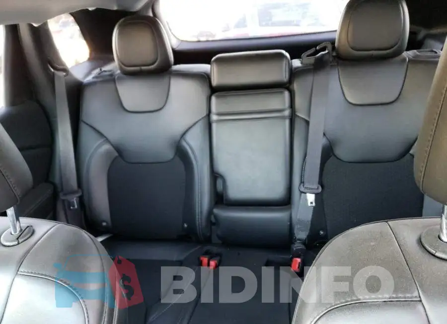 1C4PJLLB7KD130265 Photo# 10