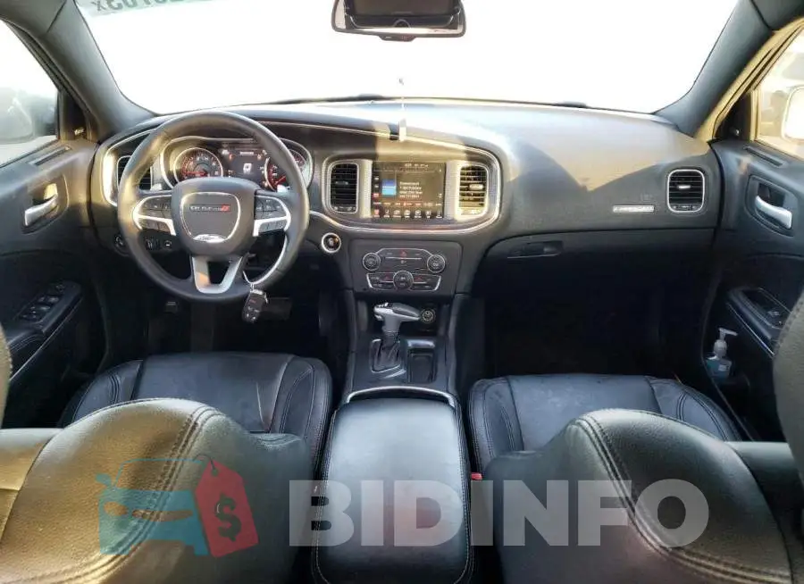 2C3CDXCT0FH740818 Photo# 8