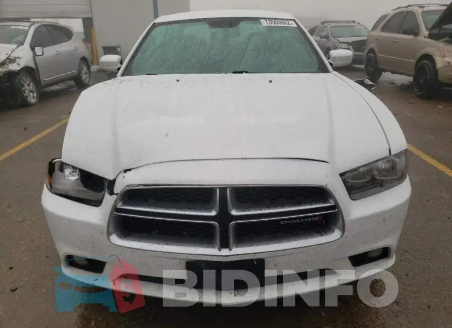 2C3CDXHG3EH165883 Photo# 5