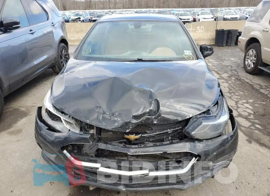 1G1BF5SM2J7111333 Photo# 5
