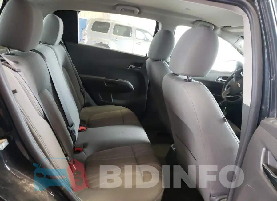 1G1JC6SH2F4151918 Photo# 6