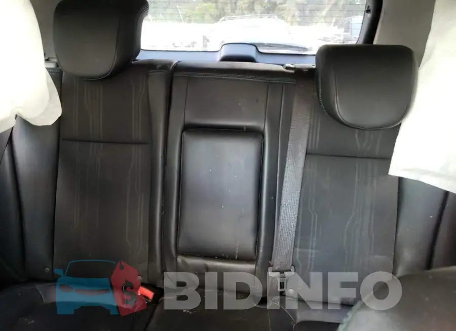 KL7CJRSBXFB230264 Photo# 10