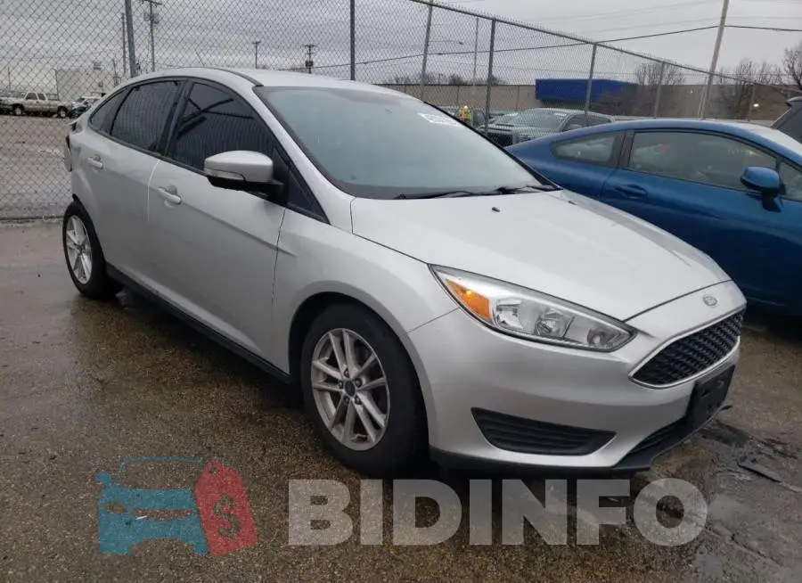 1FADP3F20GL242826 Photo# 4