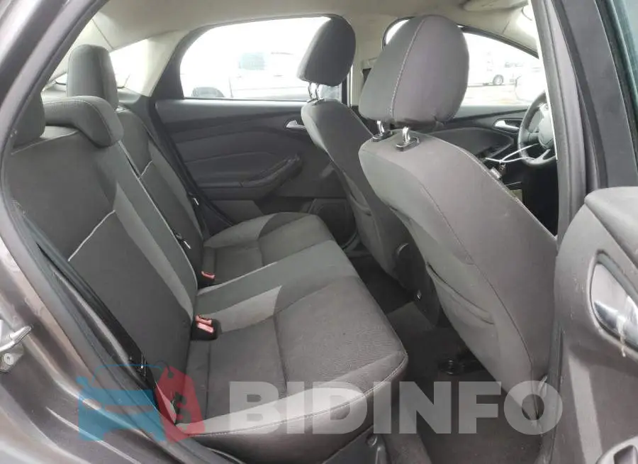 1FADP3F23EL318228 Photo# 10
