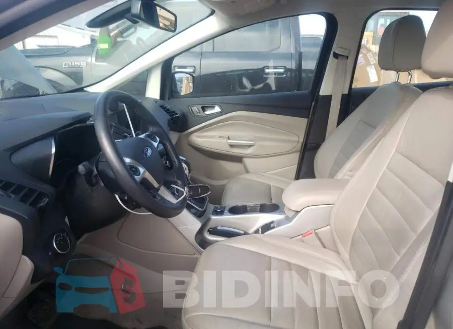 1FADP5CU5GL111666 Photo# 7