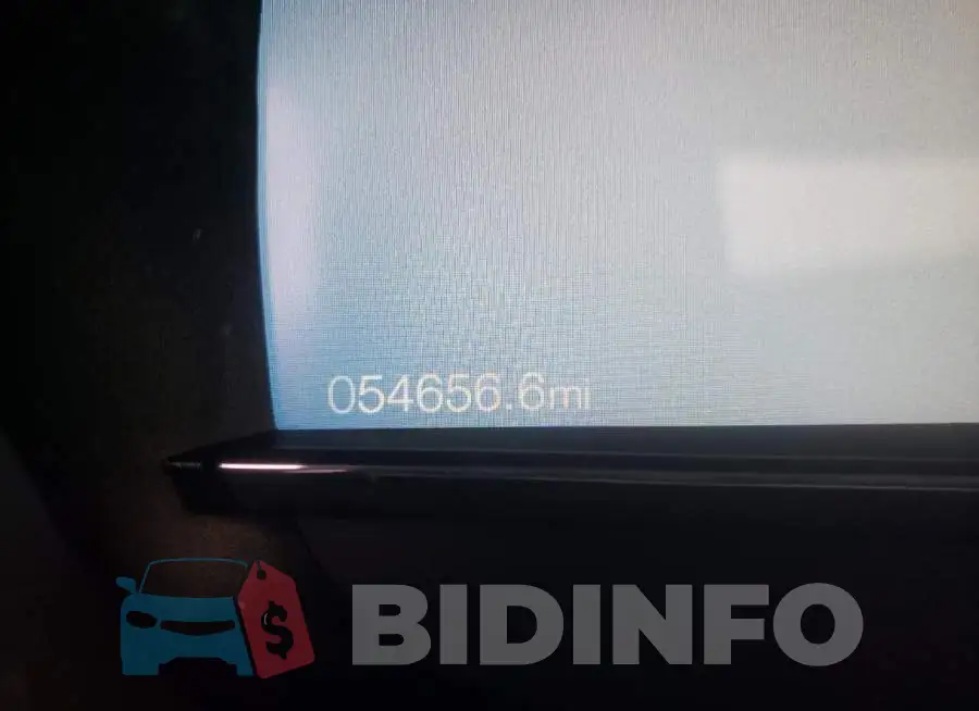 1FM5K8D81KGA45887 Photo# 8
