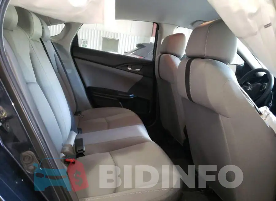 19XFC2F50HE011843 Photo# 10