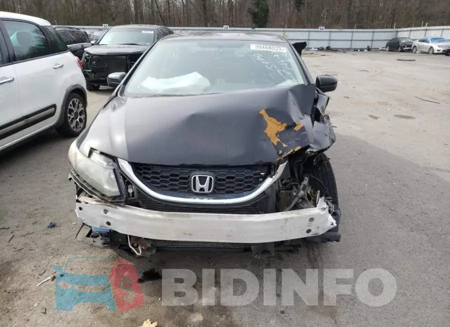 2HGFB2F58FH504093 Photo# 5