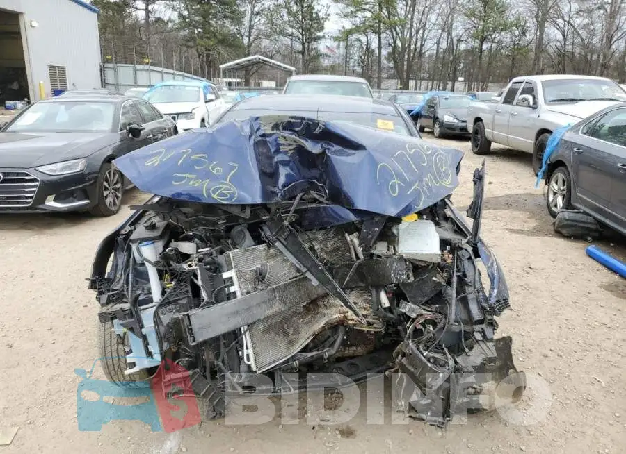 5XXGT4L32JG217567 Photo# 5