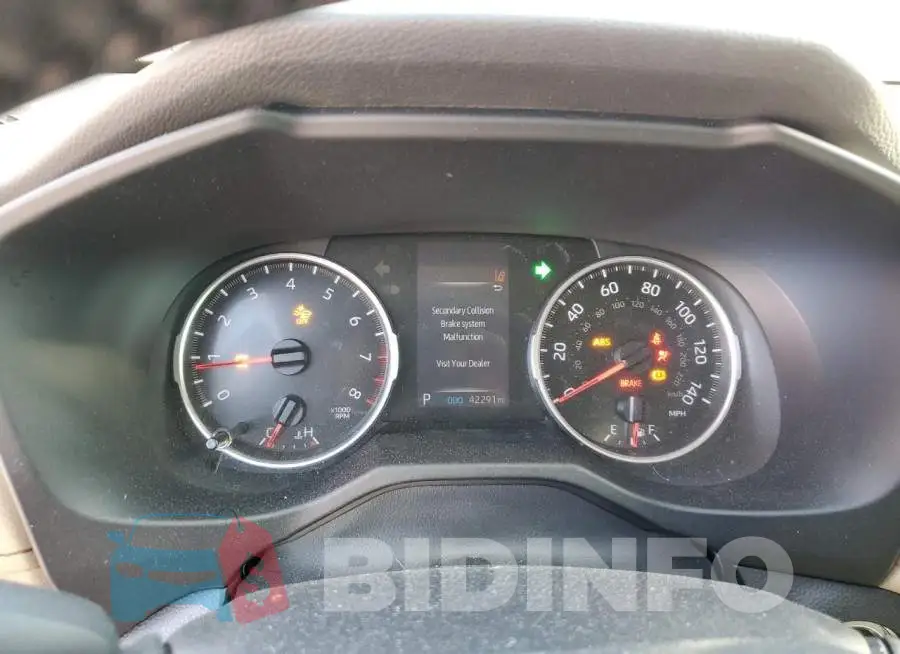2T3C1RFVXLC083679 Photo# 9
