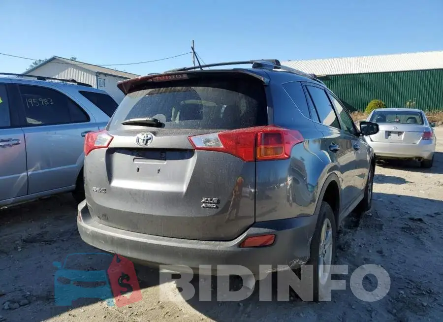 JTMRFREV9FD137258 Photo# 4