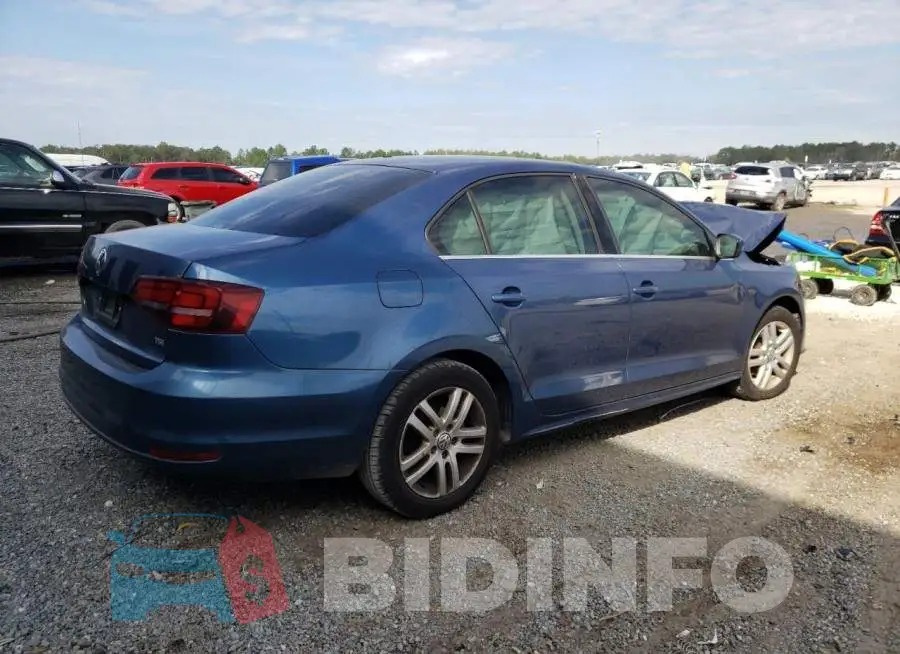 3VW2B7AJ9HM203266 Photo# 3