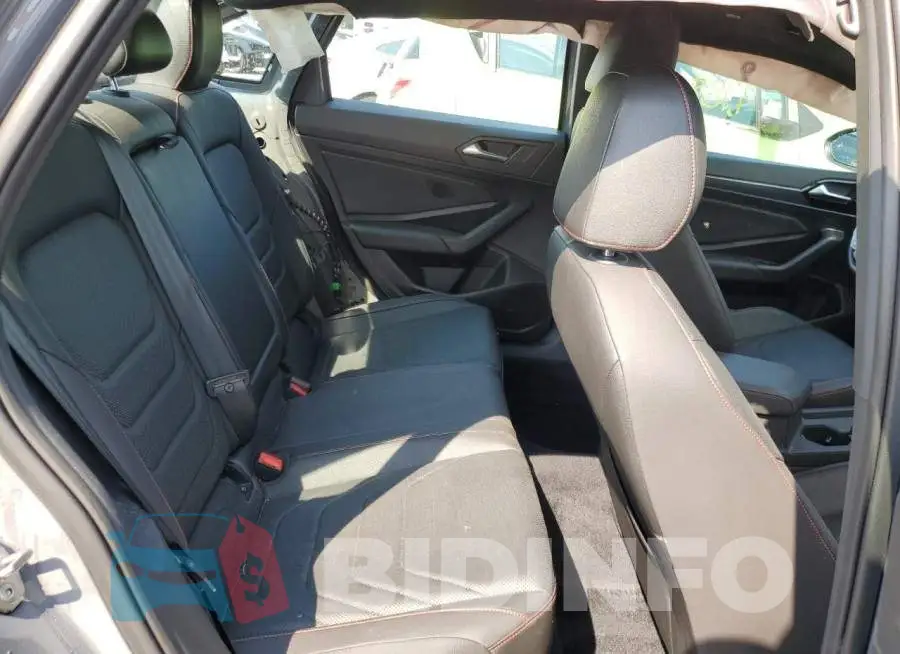 3VW5T7BU3MM091822 Photo# 6