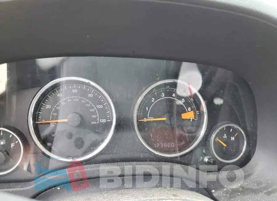 1C4NJDEB7GD782868 Photo# 9
