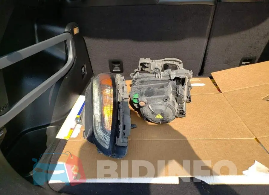 1C4PJLDB5HW518042 Photo# 13