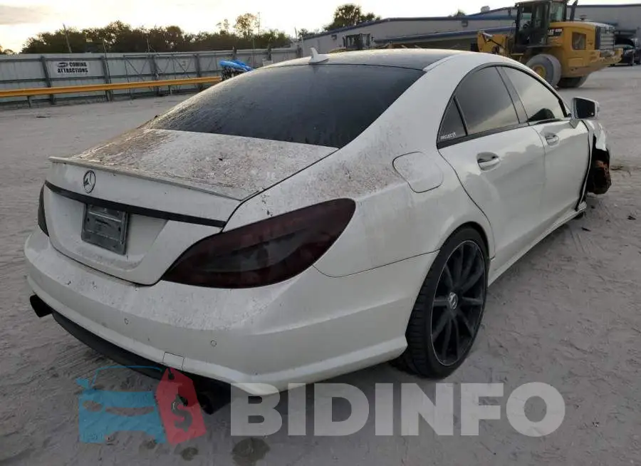 WDDLJ7DB9EA116416 Photo# 3