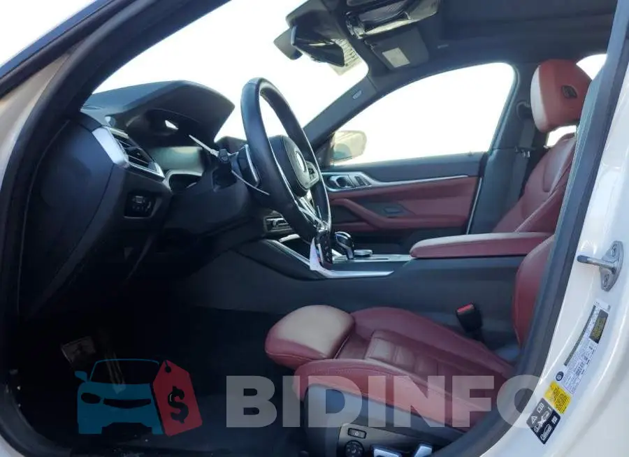 WBA13AW06NFM24874 Photo# 7