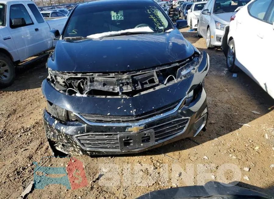 1G1ZD5ST5JF152928 Photo# 5