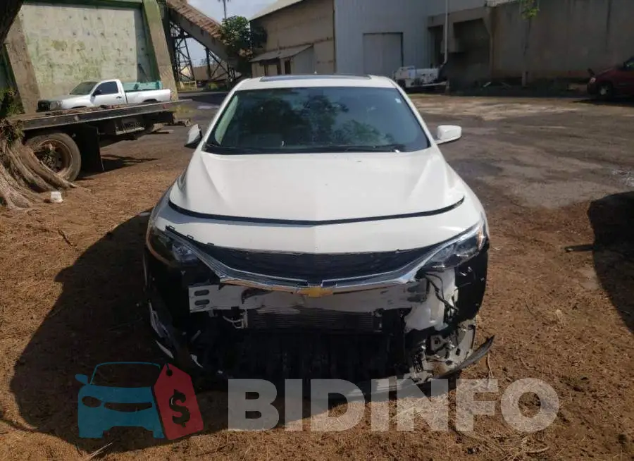 1G1ZD5ST9NF142411 Photo# 5