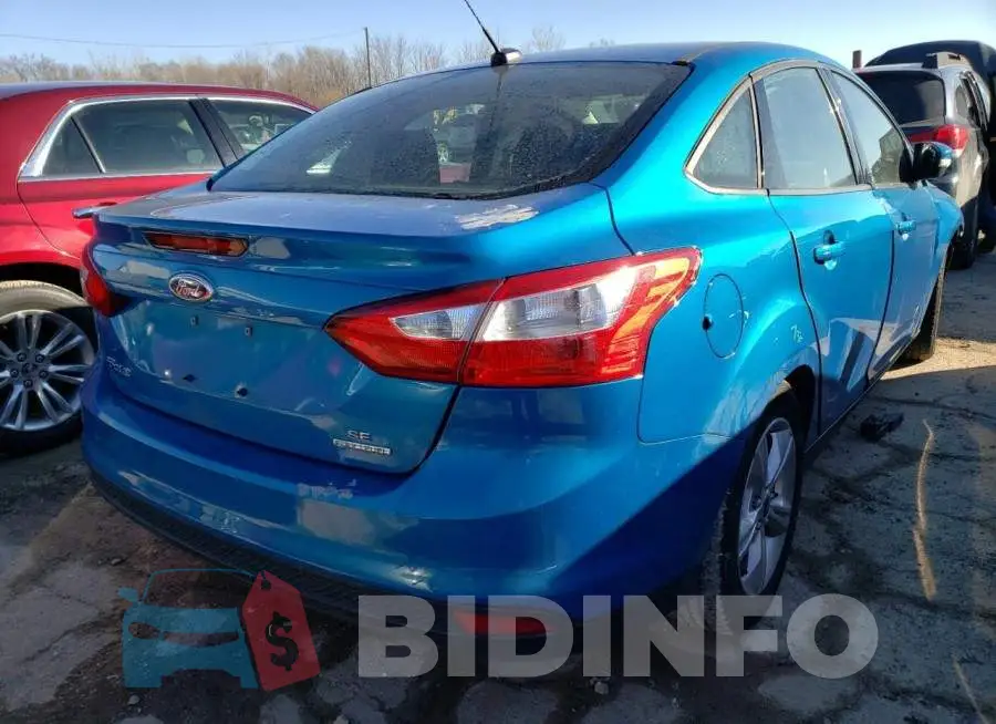 1FADP3F22EL153689 Photo# 3